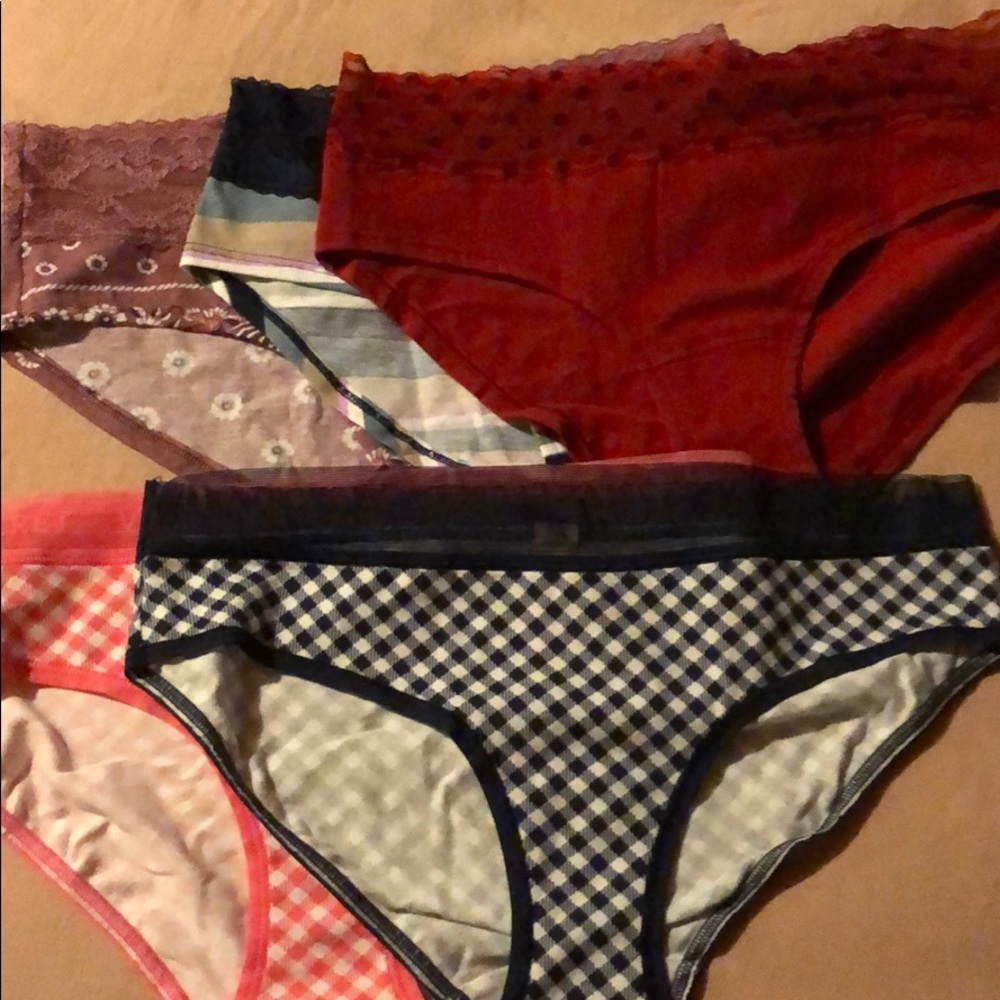 Victoria’s Secret hipster underwear